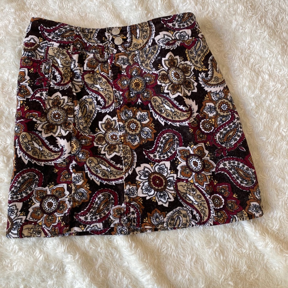 Paisley Skirt - Picture 1 of 2